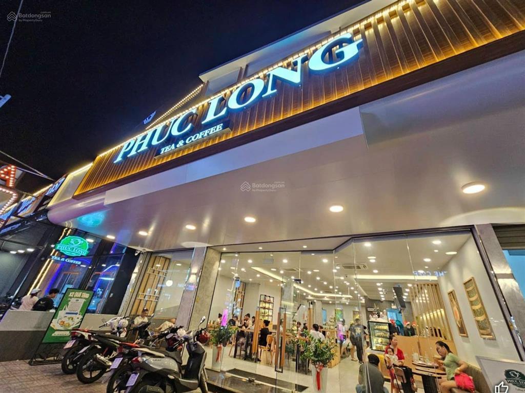 Cực rẻ bán nhà mặt tiền võ văn ngân ngay ngã tư thủ đức, ga metro. dt 8,6x32m. giá 145tr/m2