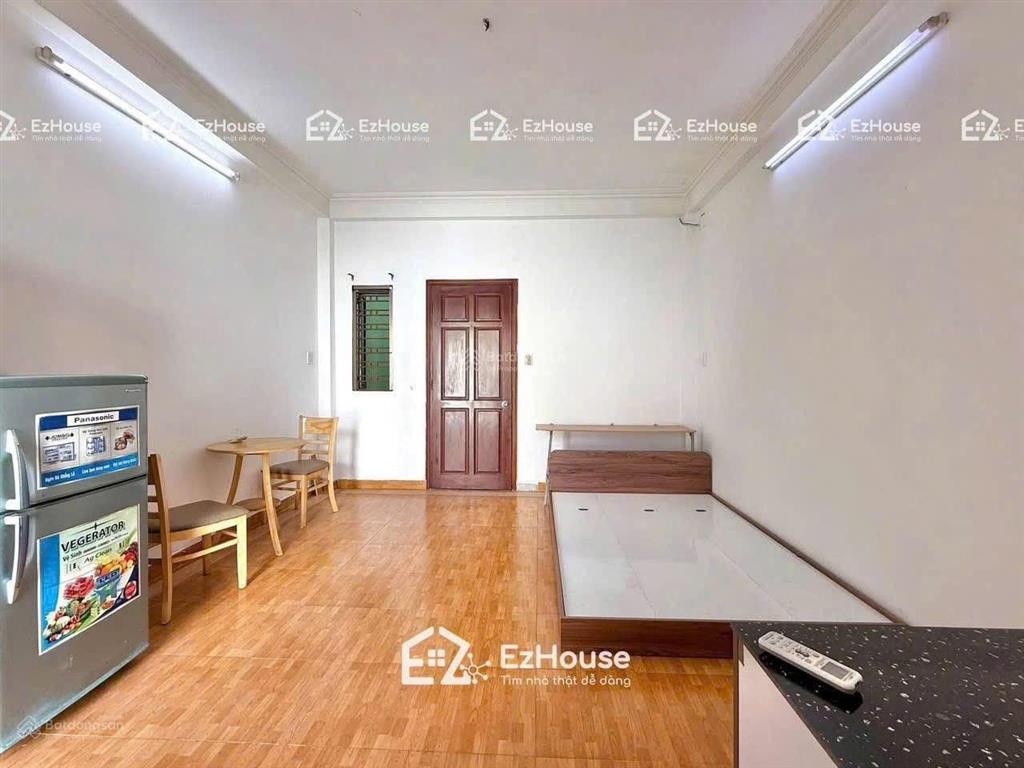 Cho thuê studio ban công full nội thất tân sơn nhì, tân phú