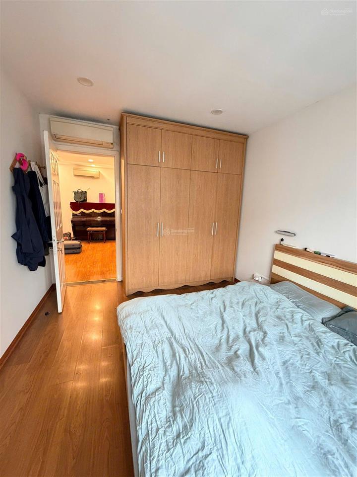 Cần bán căn 3 ngủ brg diamond residence  105m2  tầng trung  sổ đỏ sẵn  nhà đẹp  giá 14,2 tỷ