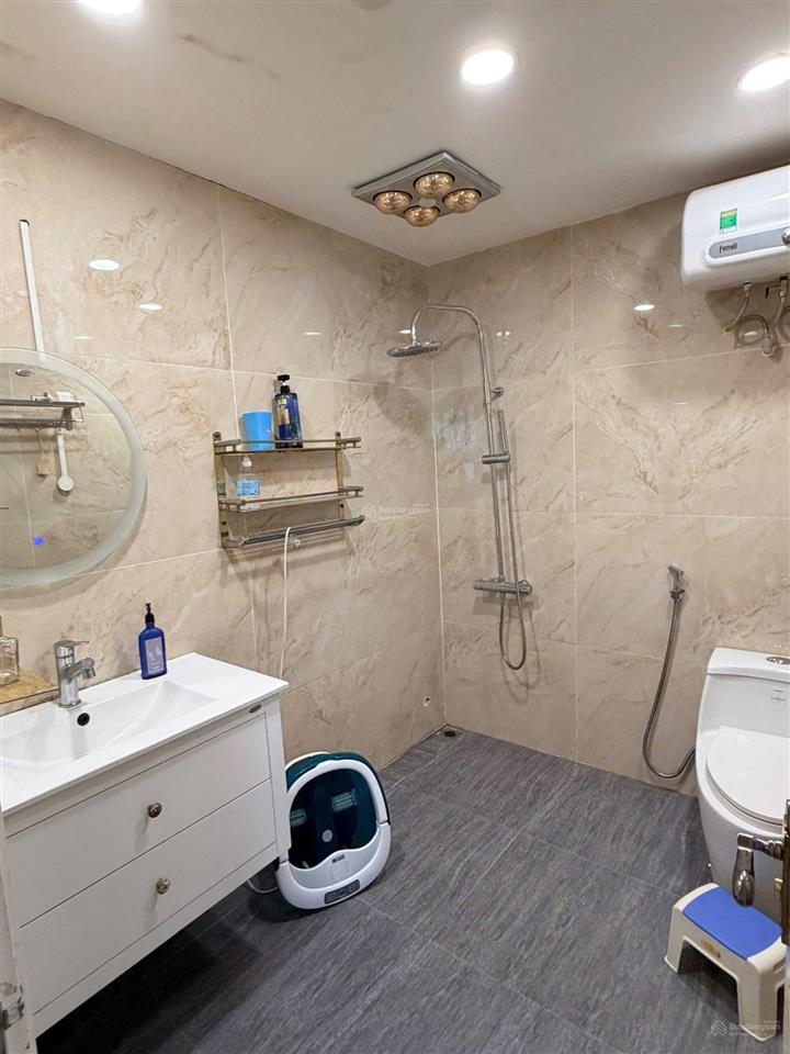 Cần bán căn 3 ngủ brg diamond residence  105m2  tầng trung  sổ đỏ sẵn  nhà đẹp  giá 14,2 tỷ