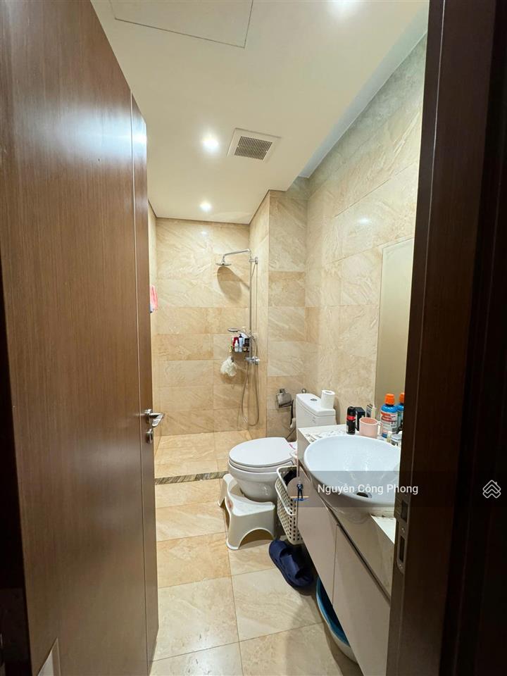 Bán căn hộ the legend  2pn  72m2  full nội thất  giá 8 tỷ (có thương lượng)  cần bán nhanh