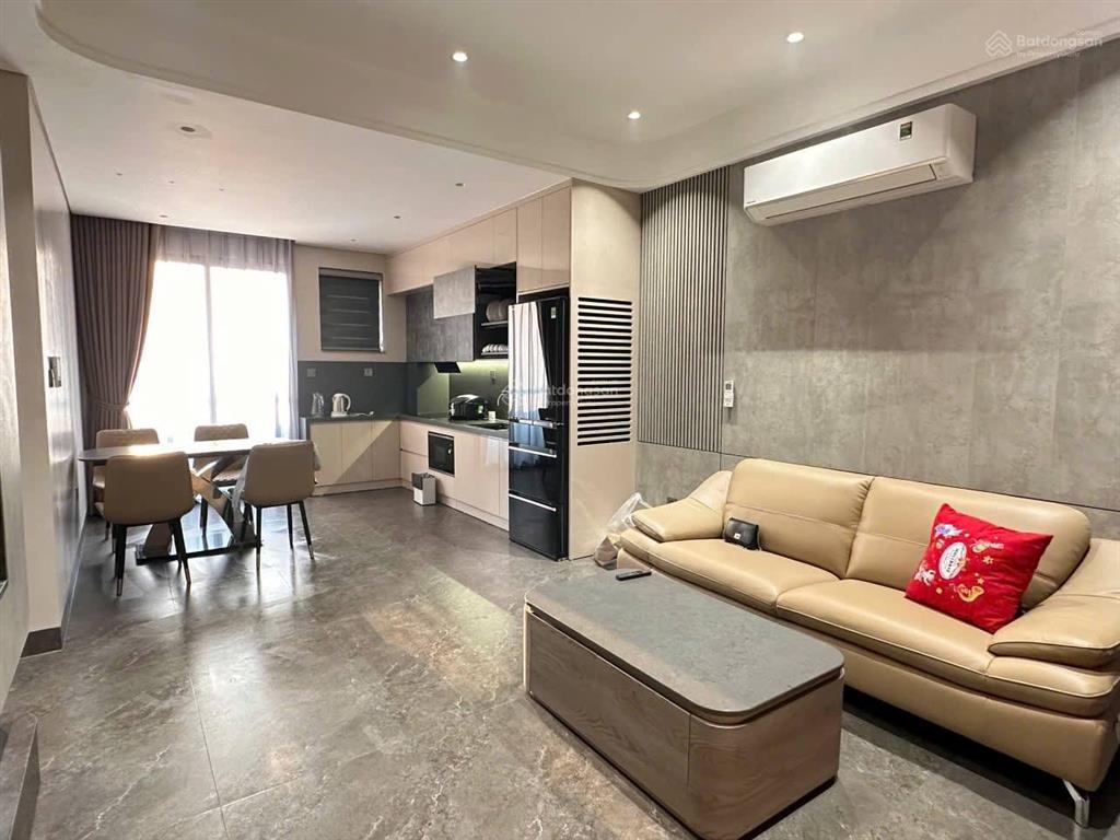 Chung cư handico complex  33 lê văn lương, mới bàn giao  83,2m2  2pn2wc  giá 107,5tr/m2 (có tl)