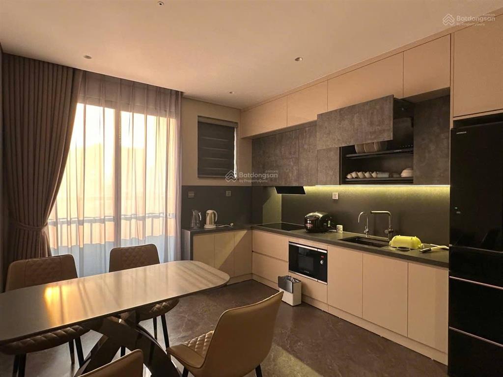 Chung cư handico complex  33 lê văn lương, mới bàn giao  83,2m2  2pn2wc  giá 107,5tr/m2 (có tl)