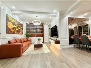 Thiện chí bán căn hộ đẹp 109m2  3pn  ban công đông nam  ntcb  giá 7,8 tỷ (có thương lượng)