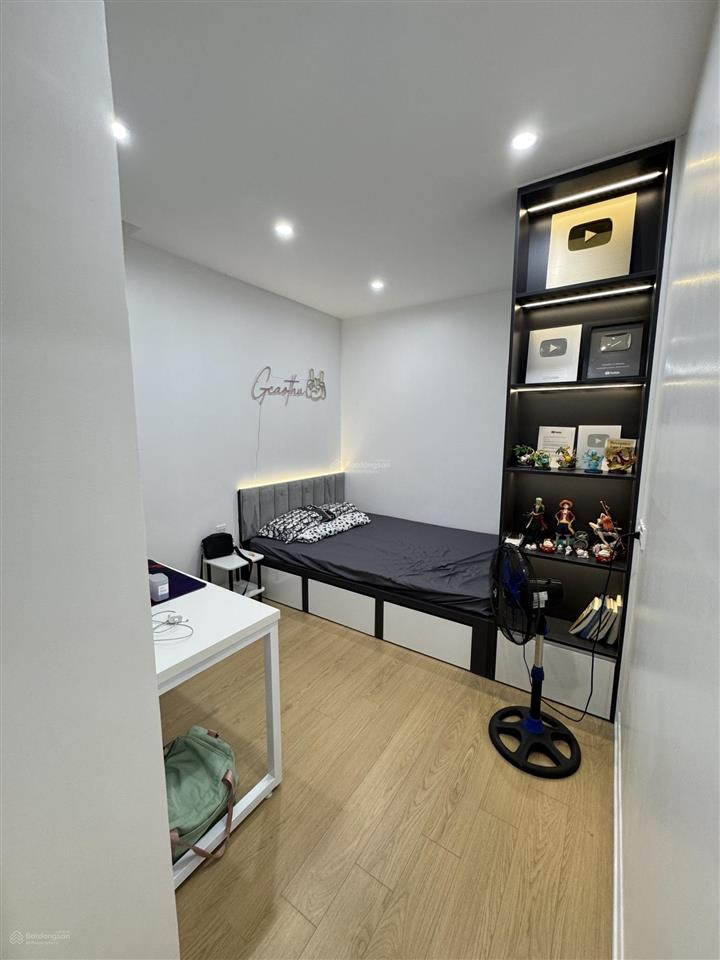 Bán căn hộ goldseason  toà summer 2  3pn  79m2  full nội thất  sổ đỏ  giá 9,7 tỷ