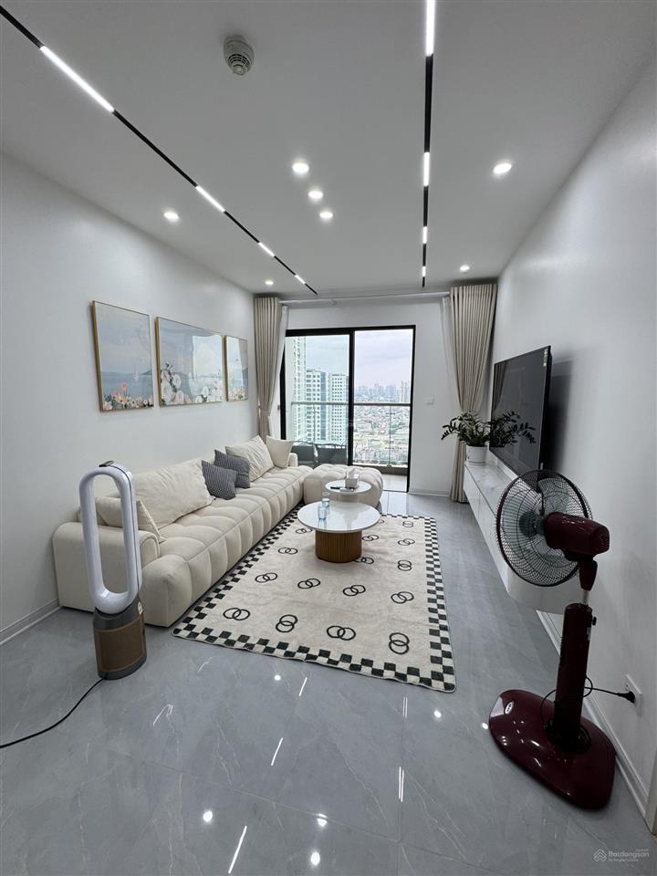 Bán căn hộ goldseason  toà summer 2  3pn  79m2  full nội thất  sổ đỏ  giá 9,7 tỷ