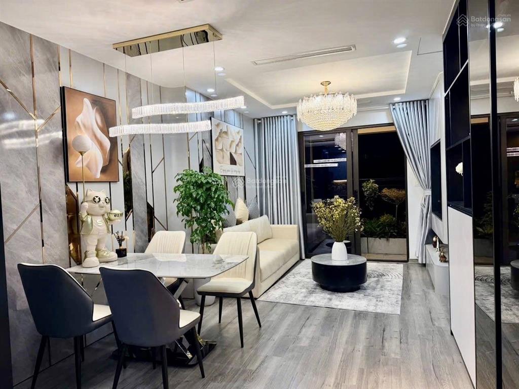 Căn góc siêu đẹp, giá quá tốt eco green city  3pn  95m2  full nội thất  sổ đỏ  giá 6,8 tỷ