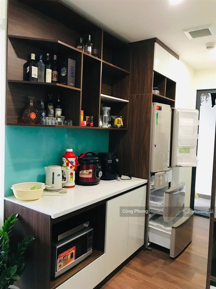 Căn hộ gần 70m²  2n2wc  sổ đỏ sẵn  nội thất cơ bản  cần bán gấp giá 7,4 tỷ có tl. nhà đẹp