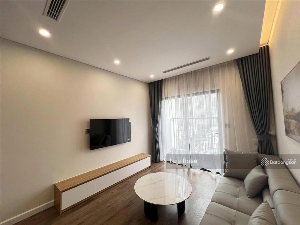 Giá chốt  18,5 triệu  căn 3 phòng ngủ, đủ nội thất  sẵn slot ô tô. không thương lượng thêm
