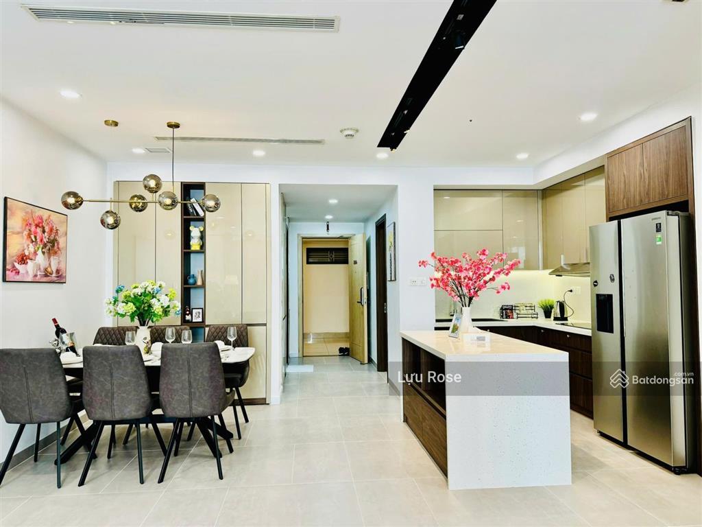 Căn góc  3 ngủ đủ đồ, tầng cao  19 triệu vào ở ngay