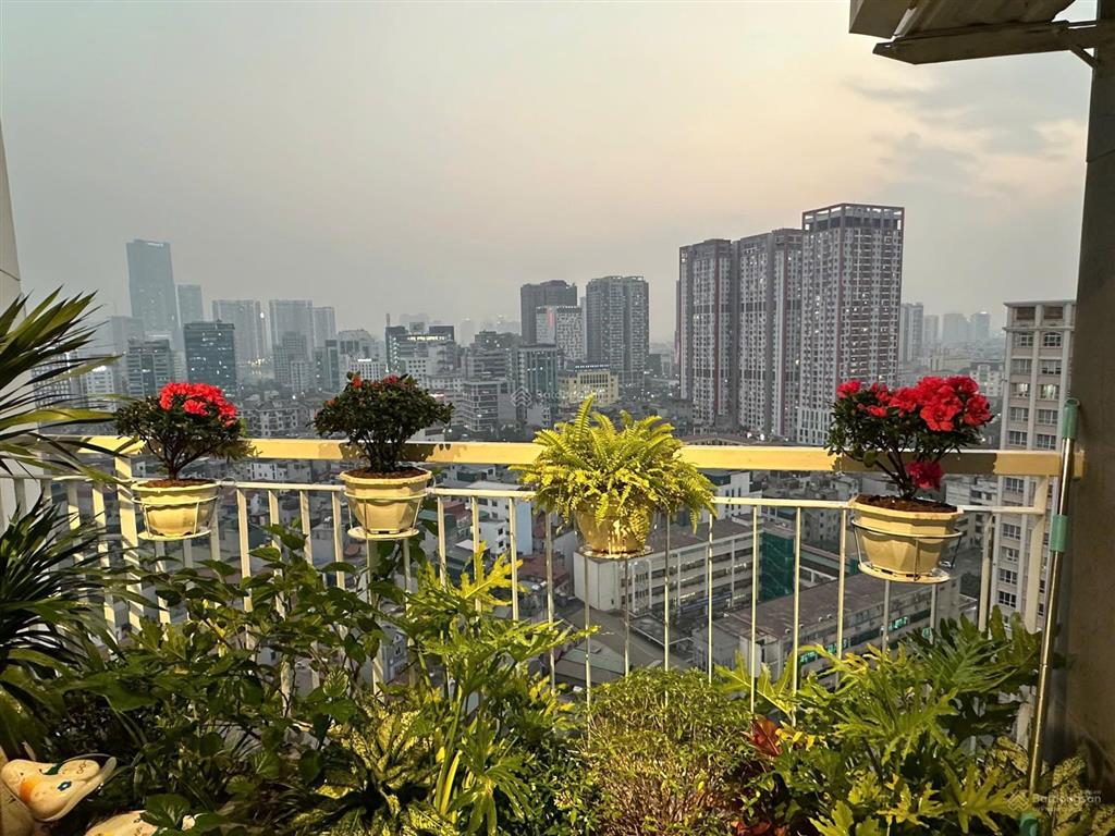 91 triệu/1m  căn hộ siêu đẹp 173 xuân thuỷ  có thương lượng