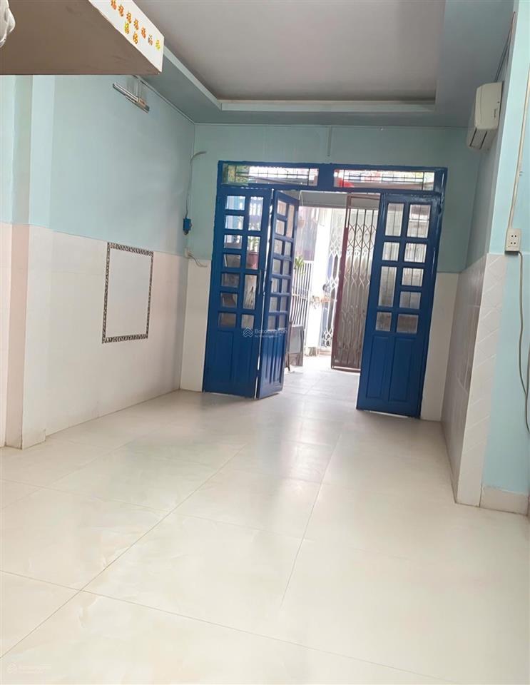 Dt 4mx15m, gần trường học nguyễn hữu thọ, cư xá ngân hàng, sổ riêng vuông, chỉ nhỉnh 5.x tỷ (x nhỏ)