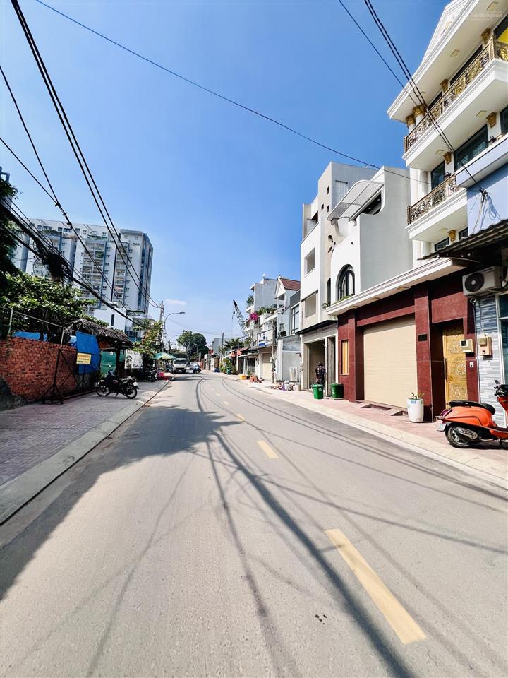 Nhà 108m2  ngang 6m  gần hoàng diệu 2, chưa qua đầu tư  bao giá toàn trung tâm thủ đức