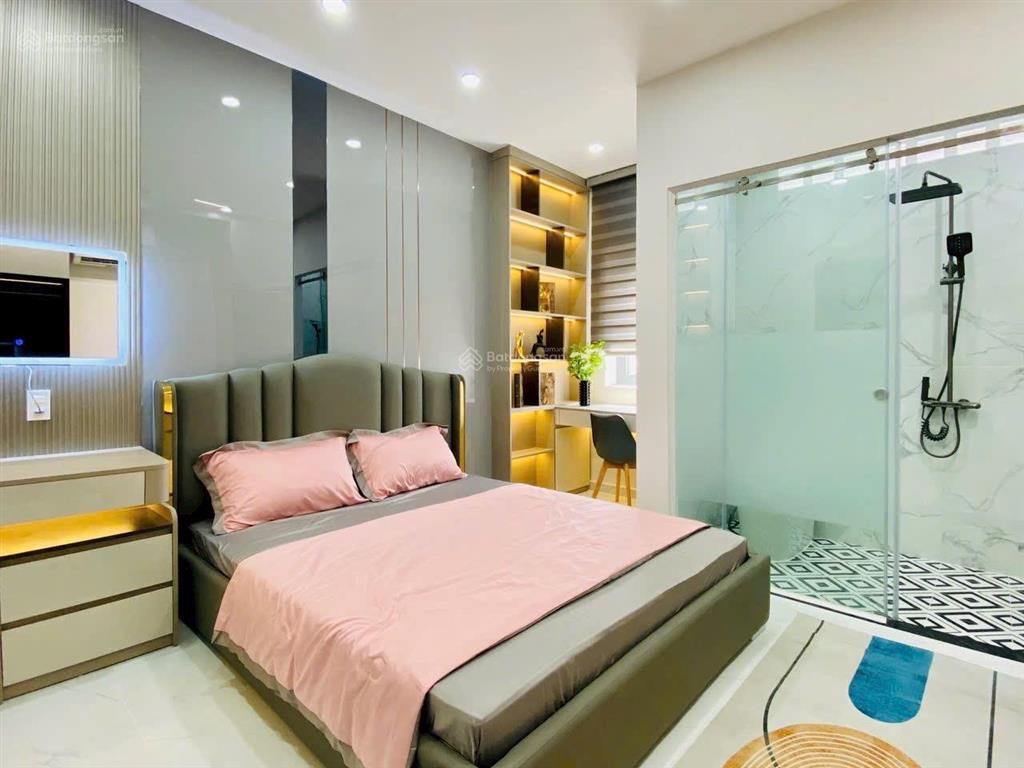 Bán nhà thủ đức 2 tỷ 950 đang cho thuê 20tr/th!!!!