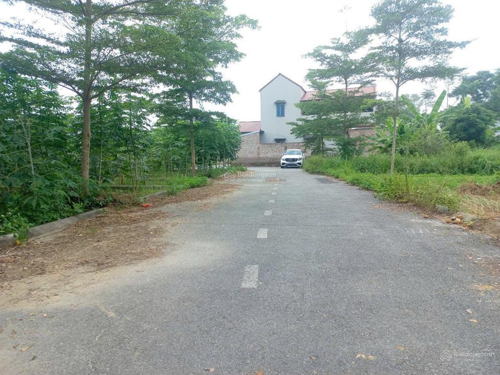 Rẻ quá ạ 60m2 đồi sen bình yên đường thông ô tô tránh cần bán gấp