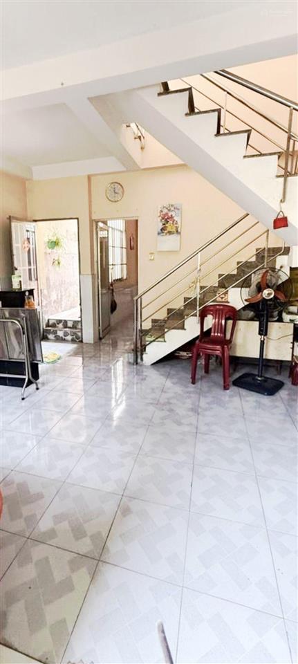 Nhà bán 104m2, 2 tầng 2pn 5tỷ98 an lạc  bình tân