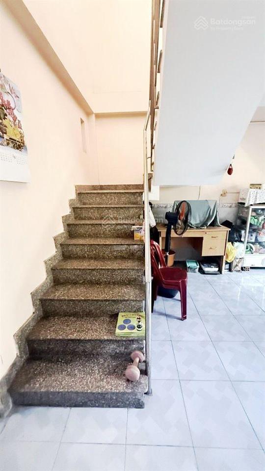 Nhà bán 104m2, 2 tầng 2pn 5tỷ98 an lạc  bình tân