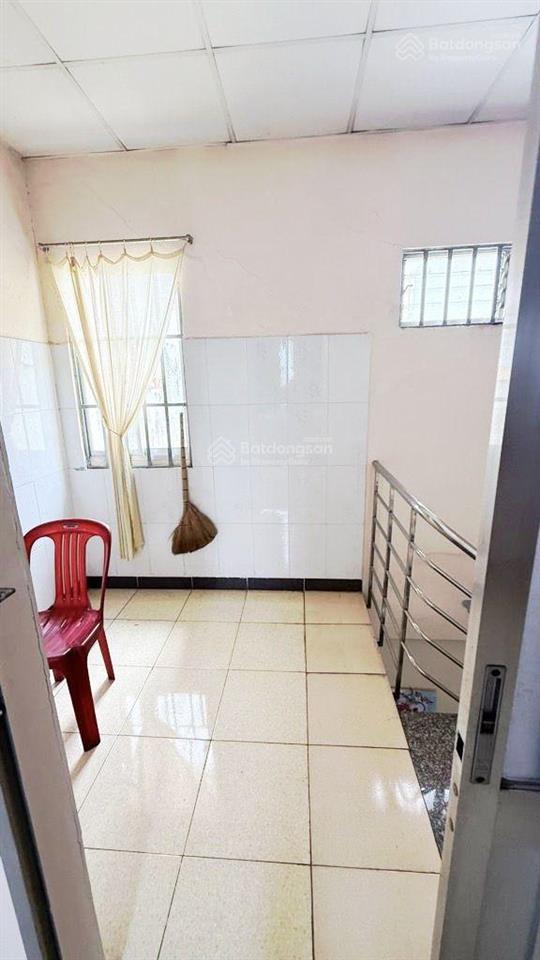 Nhà bán 104m2, 2 tầng 2pn 5tỷ98 an lạc  bình tân