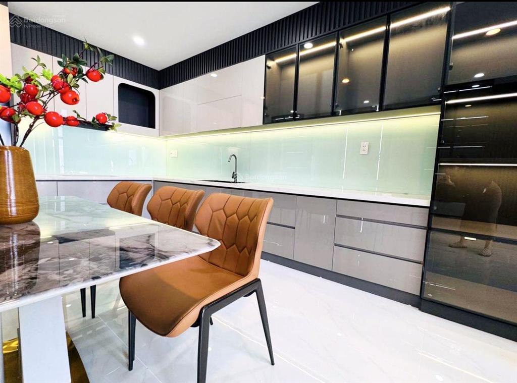 Bán nhà 5x12m  2 tầng  2pn  2wc giá ngang 4 tỷ  an lạc bình tân
