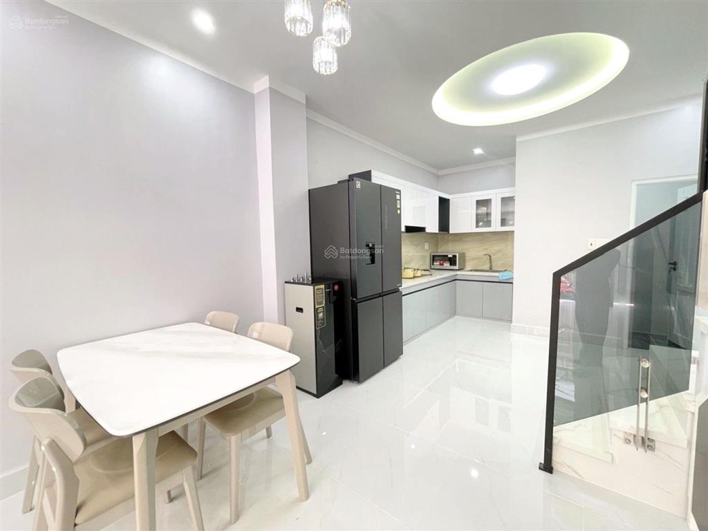 Bán nhà dt(4 x 11)  2 tầng  2pn  2wc  an lạc bình tân  giá 3ty950