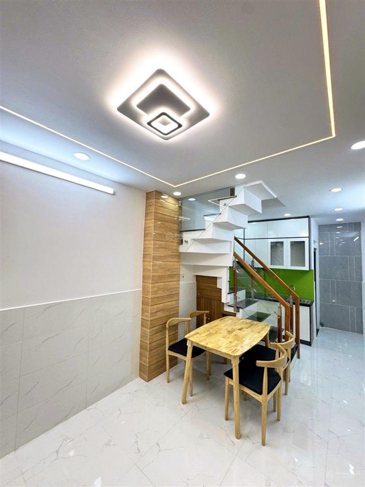 Bán nhà dtsd 28m2  1 trệt 1 lầu  2pn  2wc  vị trí vàng bình tân!