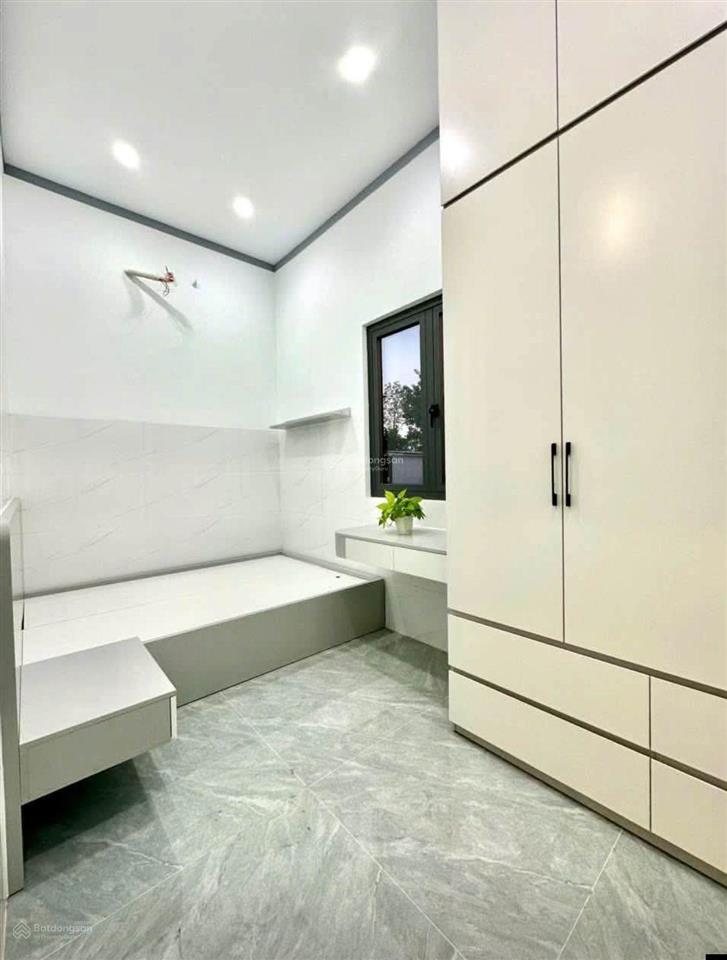 Chỉ với 4.98 tỷ  dt 56m2  3pn  an lạc bình tân (hẻm xe hơi 6m)