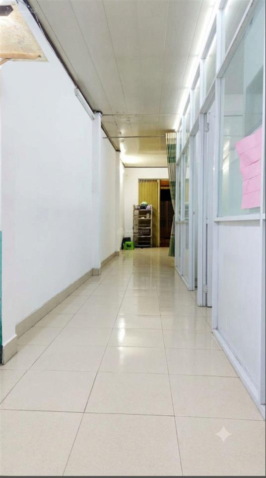 Giảm 250tr. dt(4mx15m). nhỉnh 5 tỷ. shr chính chủ. đường 8m thông. kdc tên lửa. an lạc