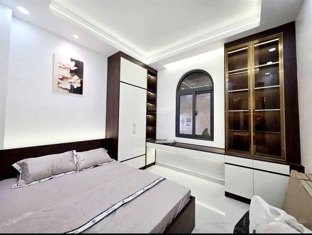 Nhà an lạc. dt(7.2mx13m). 3pn. nhỉnh 5ti. shr chính chủ. hẻm ôtô thông. cạnh kdc t.ê.n l.ử.a.