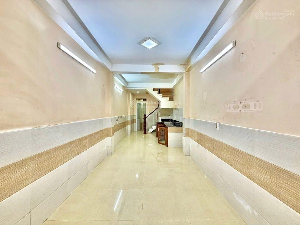 Bán nr tại cao thắng, 5,5 tỷ, 30m2, 2pn, 4wc, nhiều tiện ích