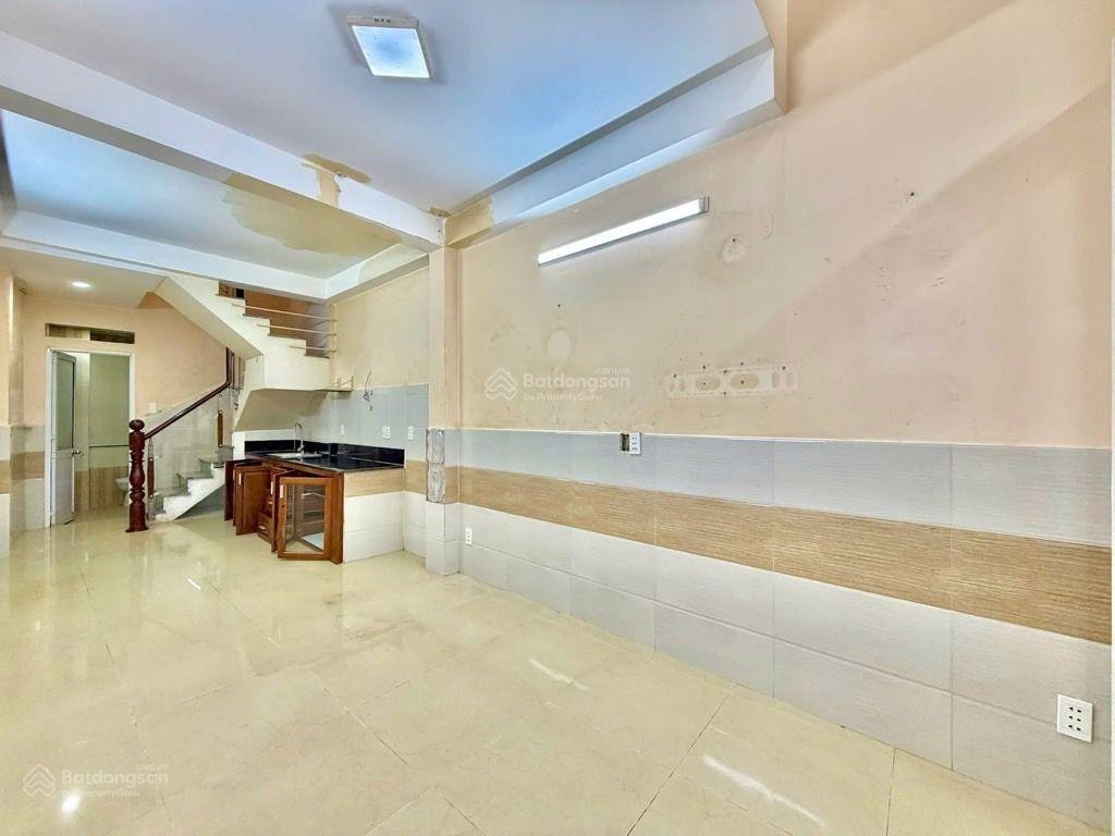 Bán nr tại cao thắng, 5,5 tỷ, 30m2, 2pn, 4wc, nhiều tiện ích