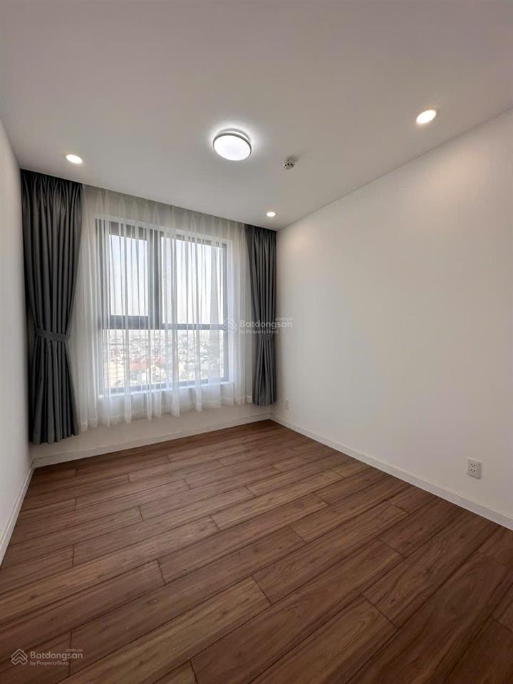 Cần bán căn hộ d'lusso 3pn3wc dt 104m2 view sông thoáng giá 8,7 tỷ