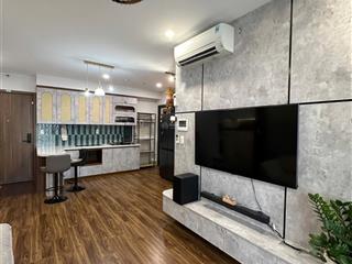 Bán căn hộ d'lusso 2pn2wc căn góc tầng cao view sông thoáng mát full nội thất giá 6,1 tỷ dt 76m2
