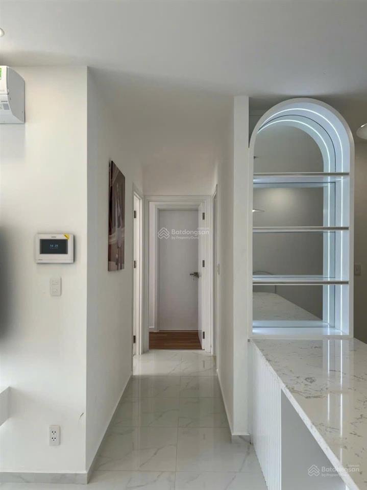 Bán căn hộ precia 3pn full nội thất tầng cao view đông nam giá 7.3 tỷ! hot