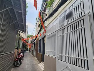 42m2  7,x tỷ  nhà mới 3pn  2 wc full nt  30m ra mt tô hiến thành, q10