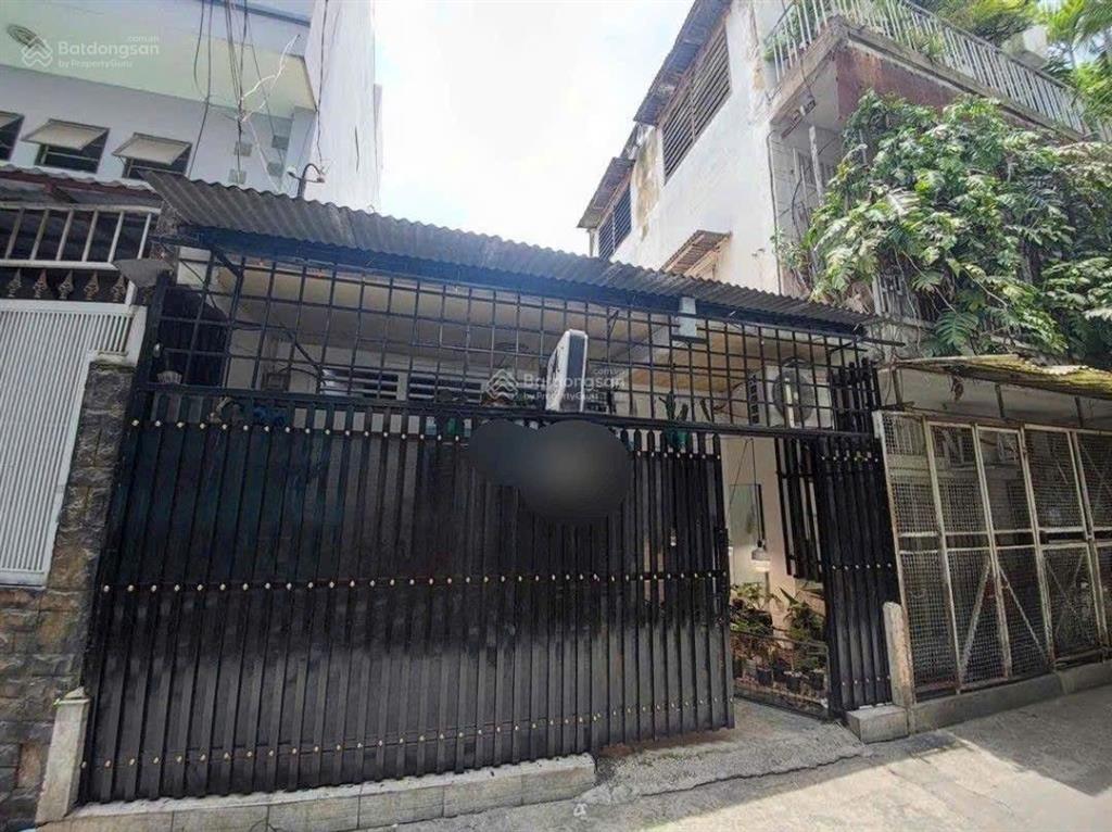 62m2  nhà trệt lửng  tô hiến thành q.10 xe hơi nhỏ vào nhà 7.9 tỷ