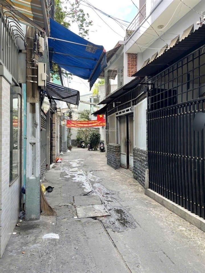 62m2  nhà trệt lửng  tô hiến thành q.10 xe hơi nhỏ vào nhà 7.9 tỷ