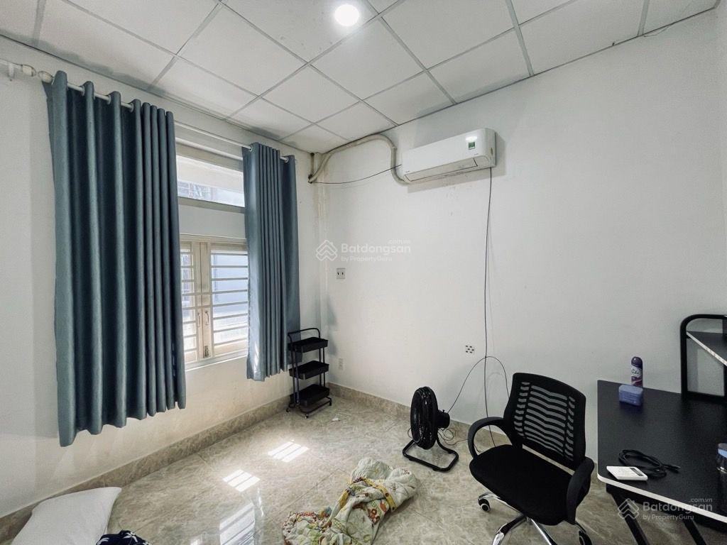 Nhà tân bình khu âu cơ + lạc long quân  hxh sát mặt tiền  5.6 tỏi