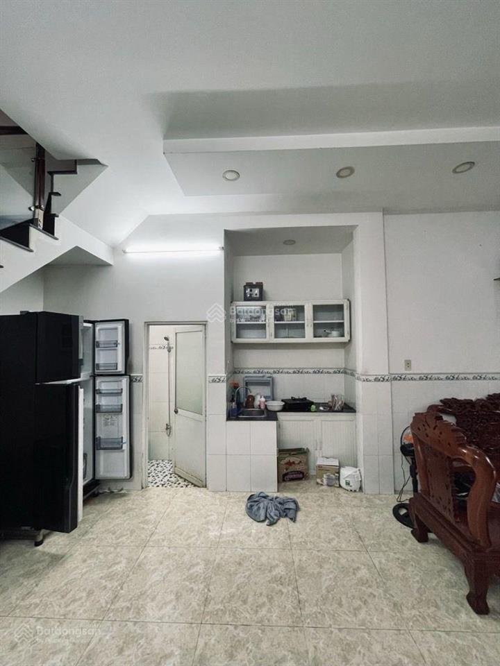 Nhà tân bình khu âu cơ + lạc long quân  hxh sát mặt tiền  5.6 tỏi