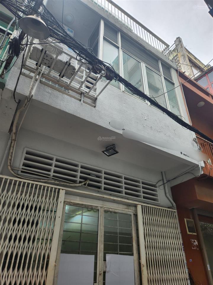 Cho thuê nhà nc đường điện biên phủ p3 q3  3pn  3 wc giá 15tr