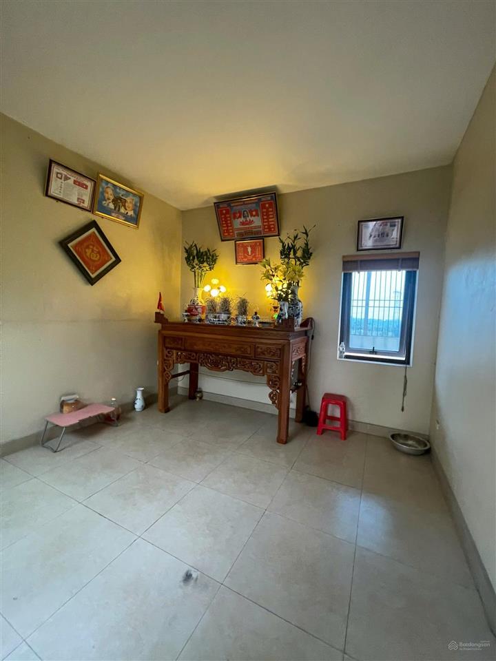 Bán nhà sát vách ninh hiệp  nhà đẹp 4 tầng, ở ngay  cực hiếm!   0945 288 ***