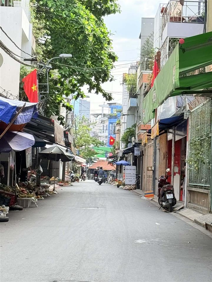 Cần bán gấp nhà mặt tiền liền kề nguyễn đình chiểu, phú nhuận giáp thích quảng đức, nguyễn kiệm.