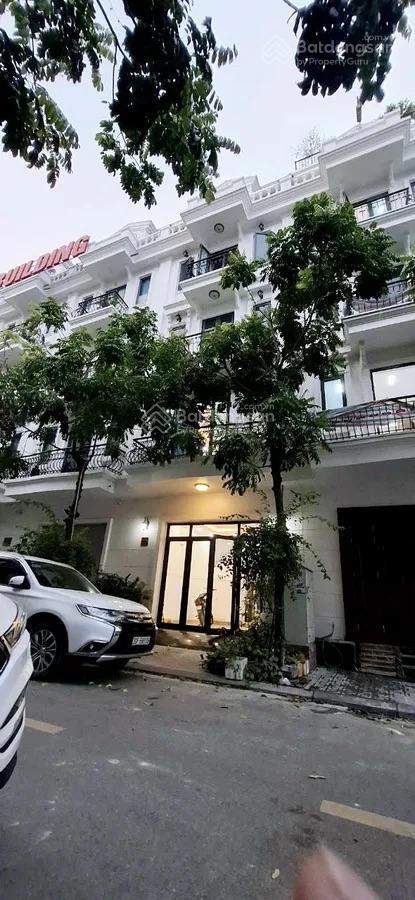 Chính chủ cần bán nhà khu luxury kiến hưng, hà đông, 73m2, 5 tầng, mt 5m, kinh doanh, 2 thoáng.
