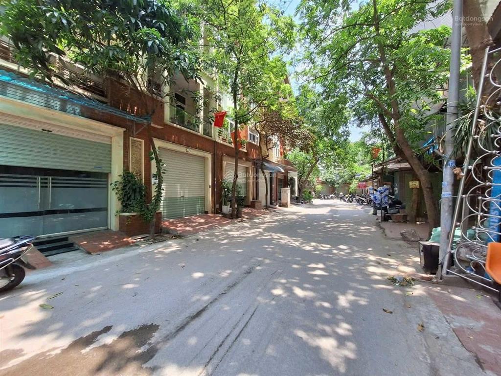 Chính chủ cần bán gấp nhà lk nguyễn văn lộc, 79m2, mặt tiền 4.5m, giá 25 tỷ, kinh doanh, 2 thoáng.