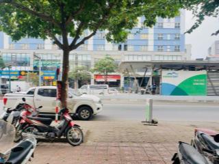 Chỉ 9 tỷ sở hữu căn nhà ô tô đỗ cửa 40m2, 4 tầng, vị trí lê trọng tấn, hà đông, 10m ra mặt phố