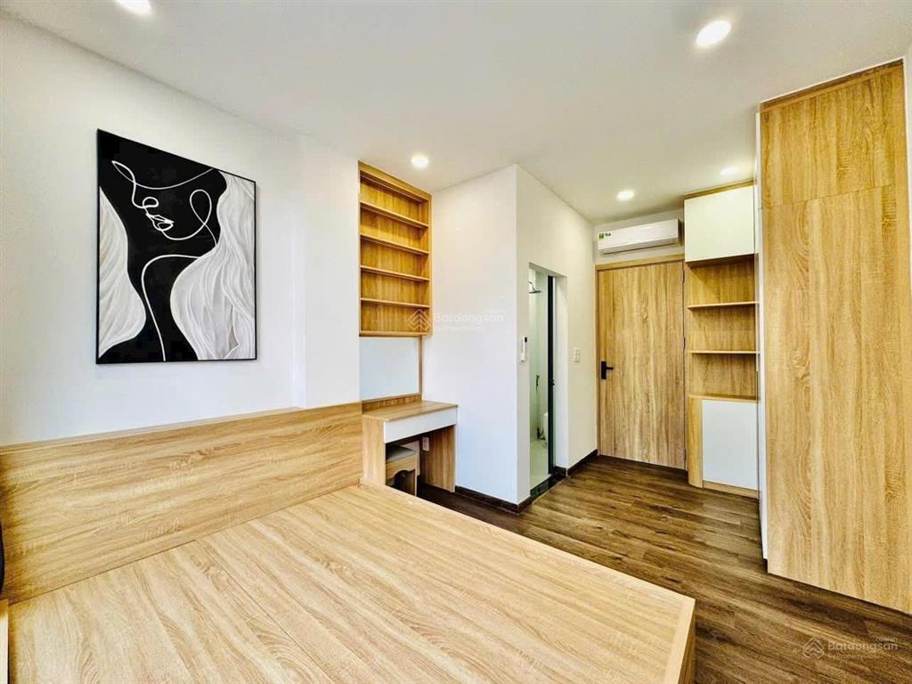  bán nhà gần sân bay tsn 3 tầng 4 phòng ngủ p.4 tân bình  chủ 0938.678. bốn sáu bốn