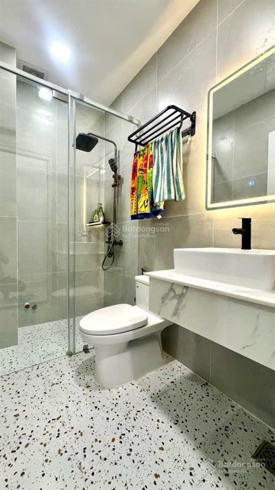  bán nhà gần sân bay tsn 3 tầng 4 phòng ngủ p.4 tân bình  chủ 0938.678. bốn sáu bốn