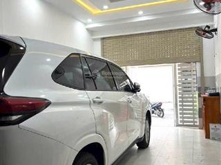  9 tỷ 500 bán gấp nhà bàn cờ quận 3 40m2. đường 7m. mua giữ tiền sổ hồng riền