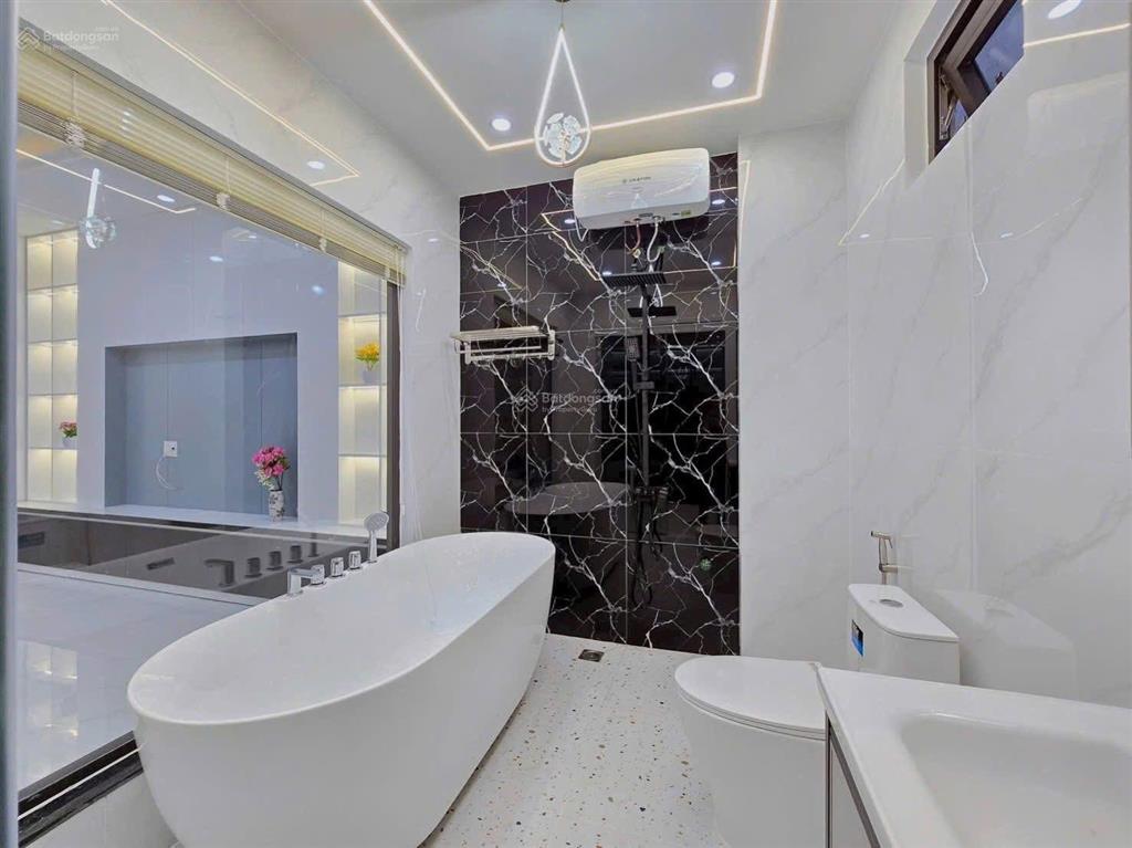 3 tỷ 250 siêu phẩm võ văn ngân thủ đức  80m2 (5mx16m)  sổ hồng riêng  dòng tiền 28tr/tháng