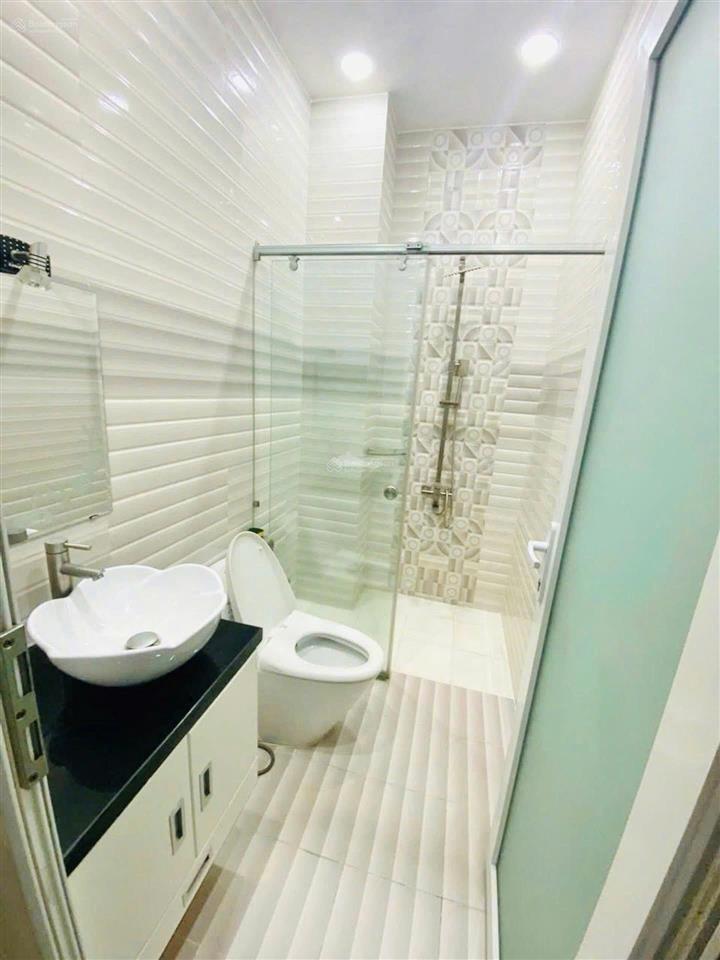 3 tỷ 150 sở hữu nhà phan văn trị bình thạnh 62m2, có dòng tiền 18 triệu/tháng
