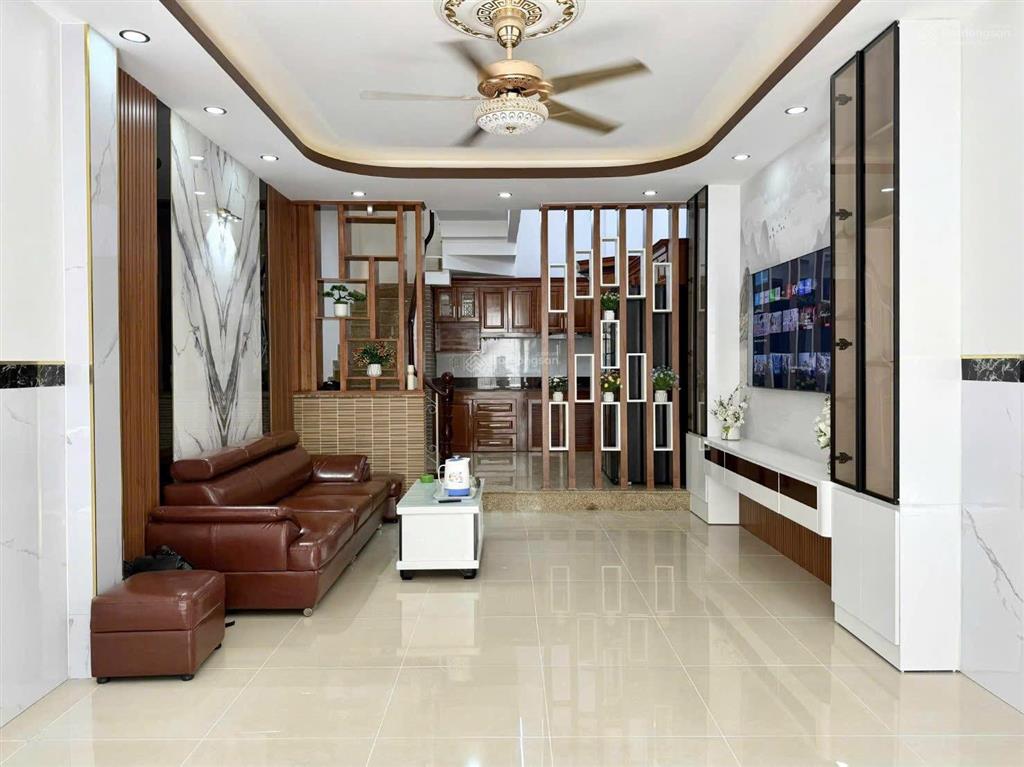 3 tỷ 550  nhà vườn lài quận 12, 100m2, đang cho thuê 21 triệu/tháng, dòng tiền ổn định